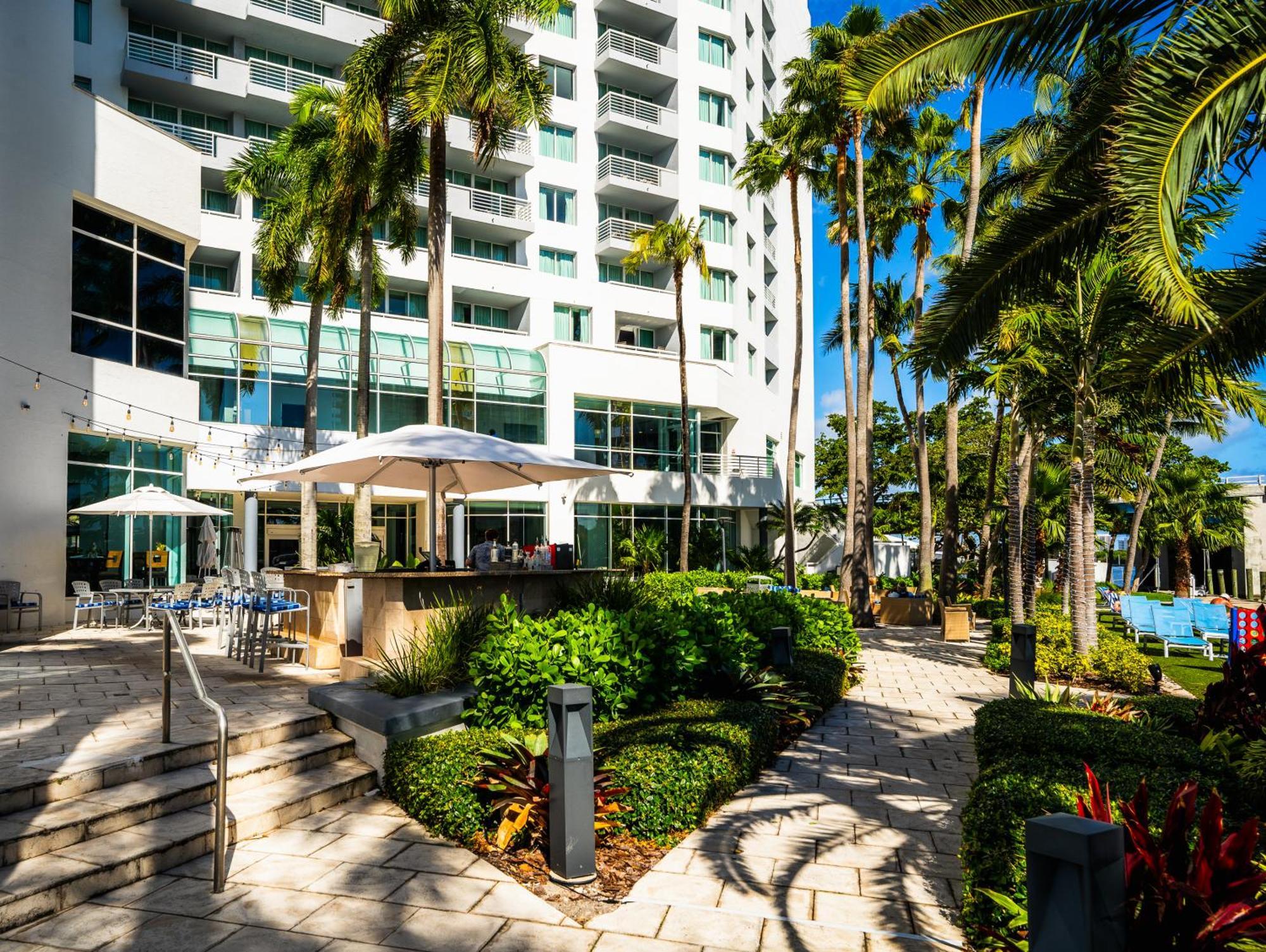 Waterview Condo- Spacious 2 Bedroom - Central - Steps To Beach Fort Lauderdale Bagian luar foto